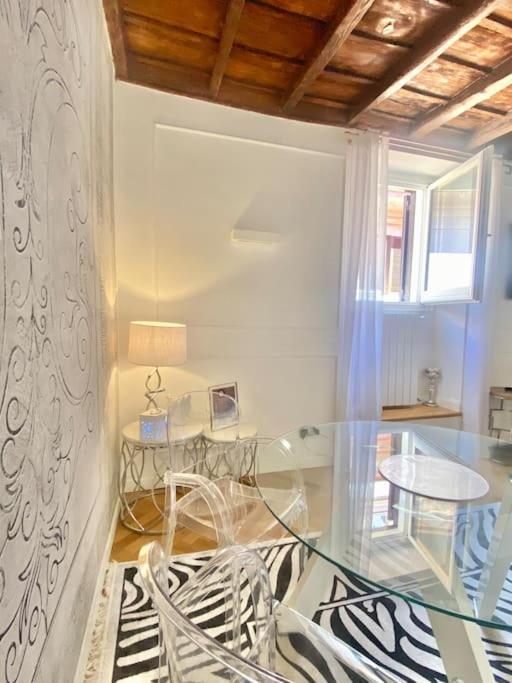 Appartement Romanlux Suites *